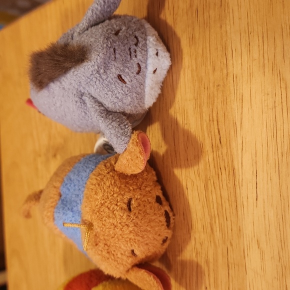 Winnie the Pooh and Friends plush tsum tsums (4) - Picture 3 of 6